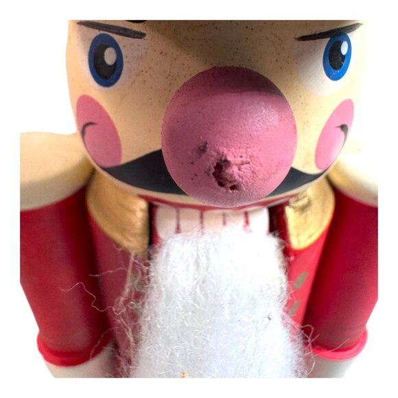 Vintage Wooden Red Nutcracker Soldier Figurine Hand-Painted Christmas Beard READ - Picture 4 of 10